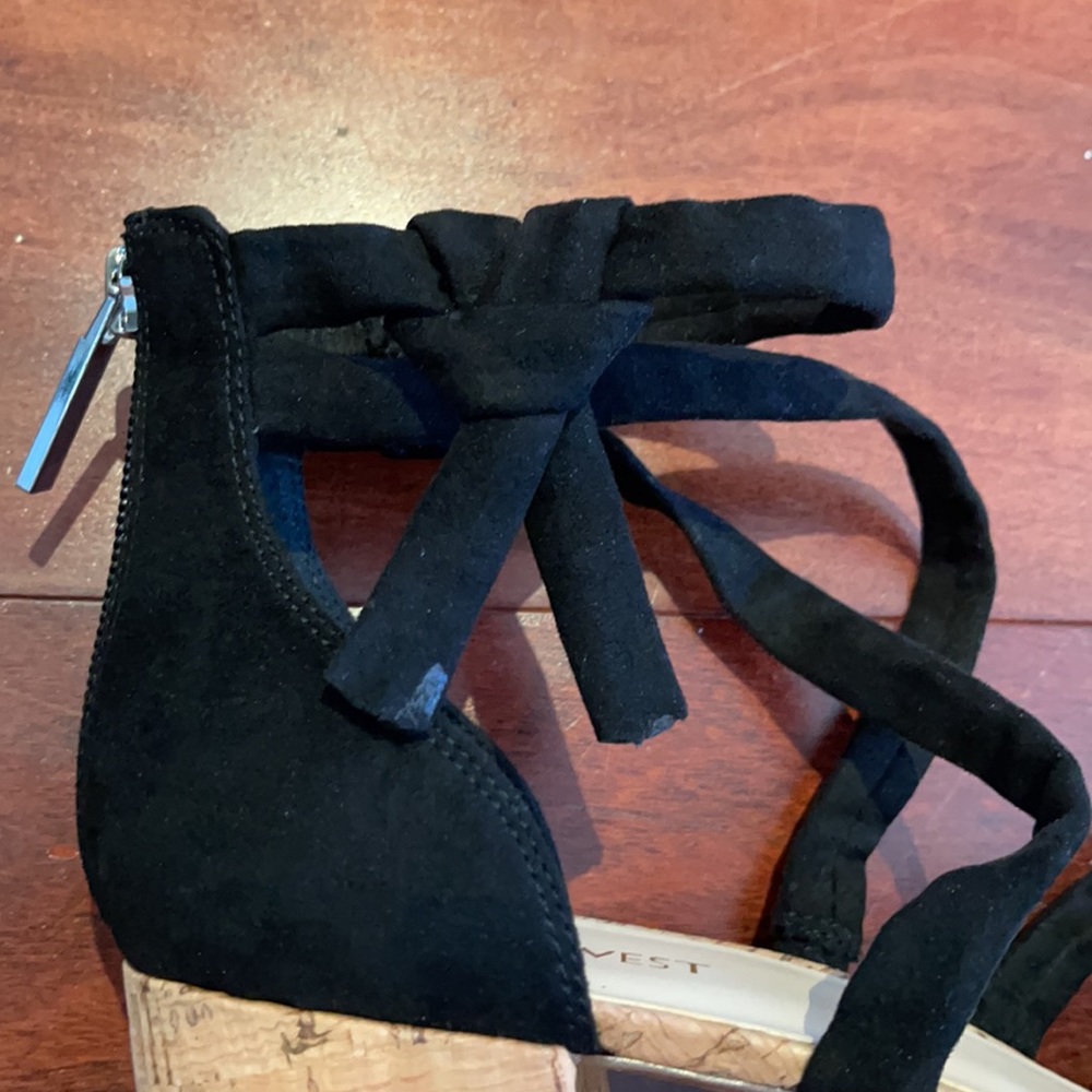 Nine West Womans Strappy Block Heels Size 9M - Picture 8 of 11